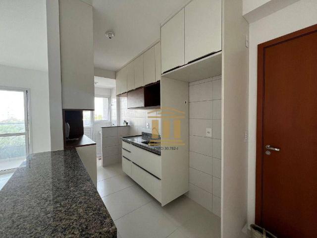 Apartamento para alugar com 3 quartos e 75 m² por R$ 3.480/mês