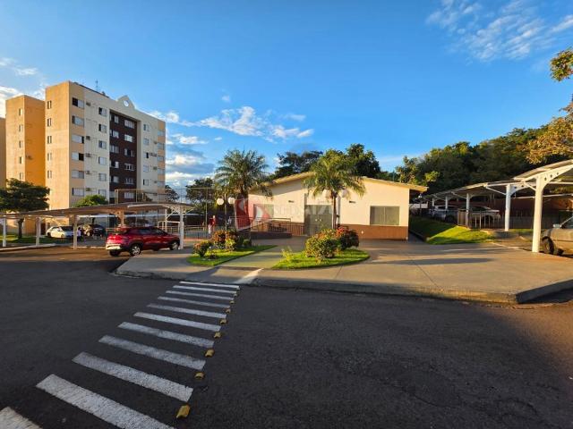 Apartamento para alugar com 3 Quartos em Loteamento Sumaré, Maringá PR