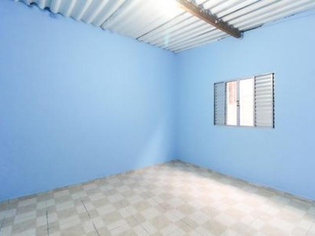 Casa para alugar com 40m², 1 quarto e sem vaga