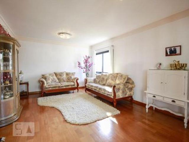 Apartamento para alugar com 171m², 4 quartos e 3 vagas
