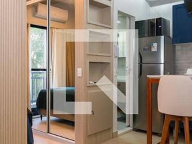 Studio para alugar com 24m², 1 quarto e sem vaga
