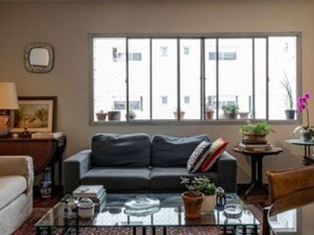 Apartamento para alugar com 109m², 4 quartos e 1 vaga