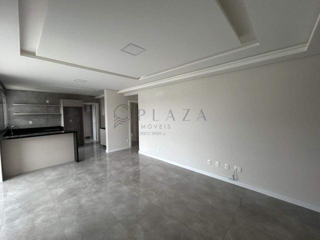 Apartamento para alugar com 110m², 2 quartos e 2 vagas