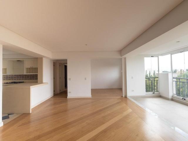 Apartamento para alugar com 112m², 1 quarto e 2 vagas