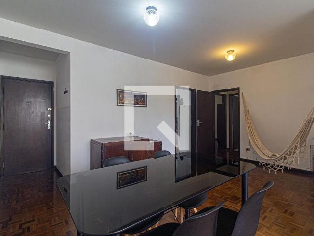 Apartamento para alugar com 128m², 3 quartos e 1 vaga