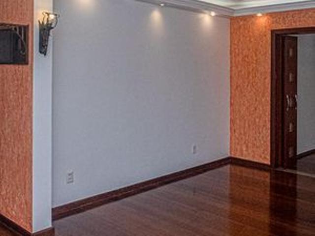 Apartamento para alugar com 120m², 4 quartos e 3 vagas