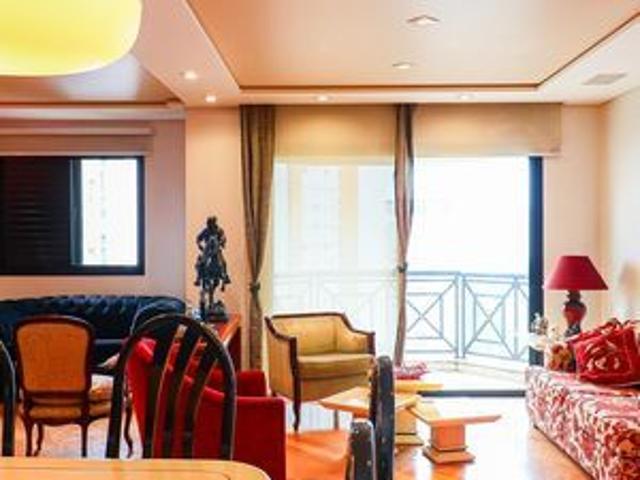 Apartamento para alugar com 130m², 3 quartos e 3 vagas