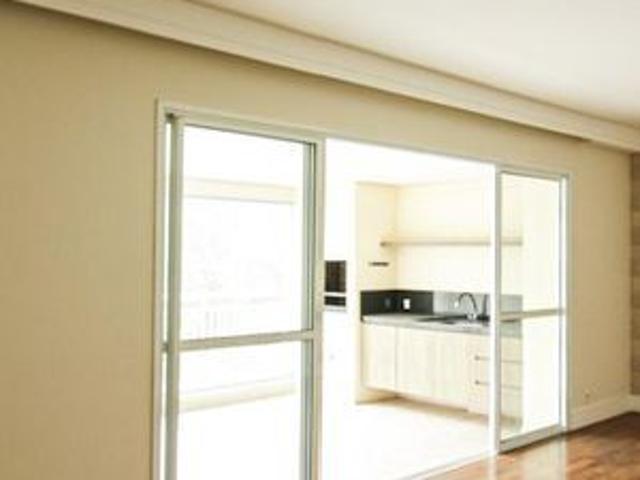 Apartamento para alugar com 131m², 3 quartos e 2 vagas