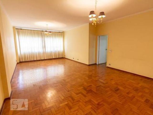 Apartamento para alugar com 160m², 3 quartos e 1 vaga