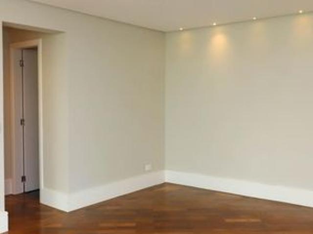 Apartamento para alugar com 163m², 4 quartos e 4 vagas