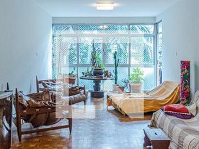 Apartamento para alugar com 172m², 3 quartos e 1 vaga