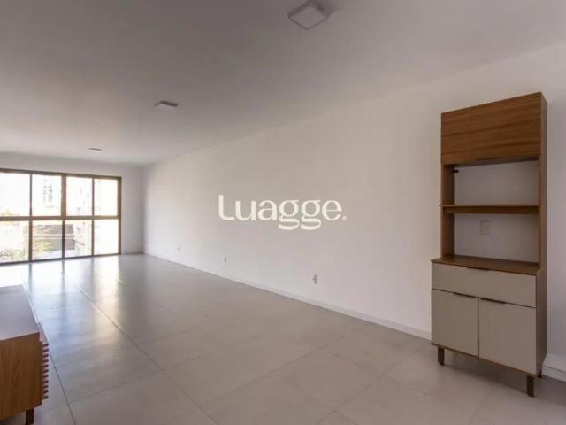 Apartamento para alugar com 1 dormitório, 1 vaga de garagem e 50 m²
