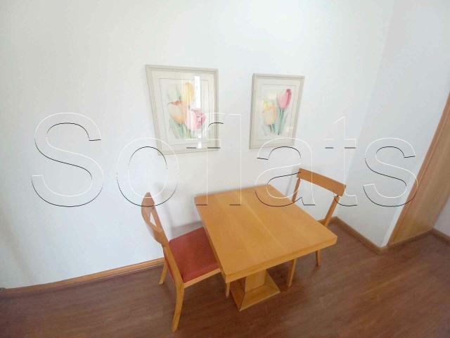Apartamento para alugar com 1 quarto e 41 m² por R$ 2.100/mês