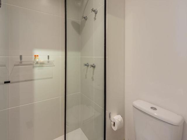 Apartamento para alugar com 1 quarto e 27 m² por R$ 3.711/mês