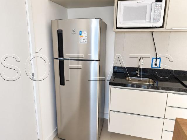 Apartamento para alugar com 1 quarto e 31 m² por R$ 3.600/mês