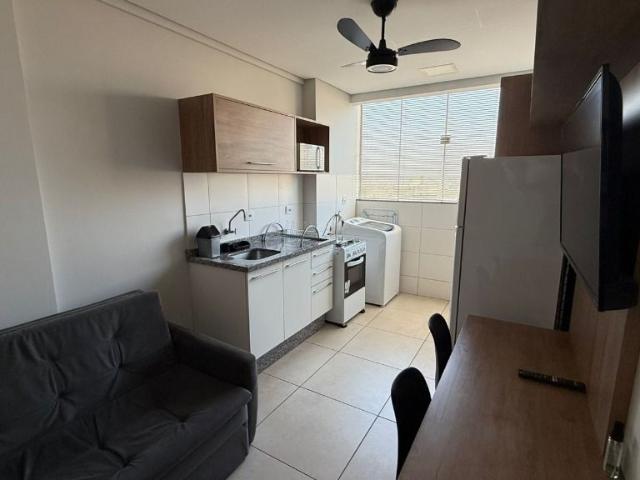 Apartamento para alugar com 1 Quarto em Vila Santo Antônio, Maringá PR