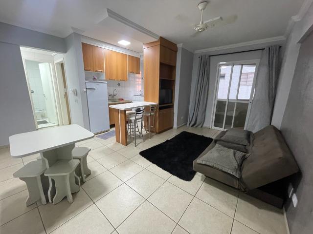 Apartamento para alugar com 1 Quarto em Zona 07, Maringá PR