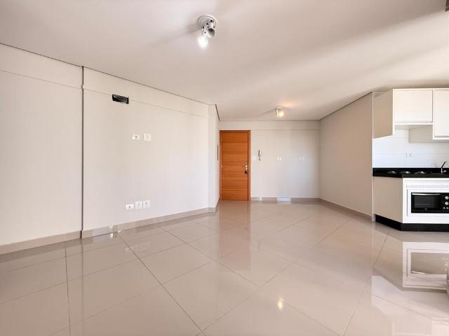 Apartamento para alugar com 1 Suíte + 1 Quarto em Zona 07, Maringá PR