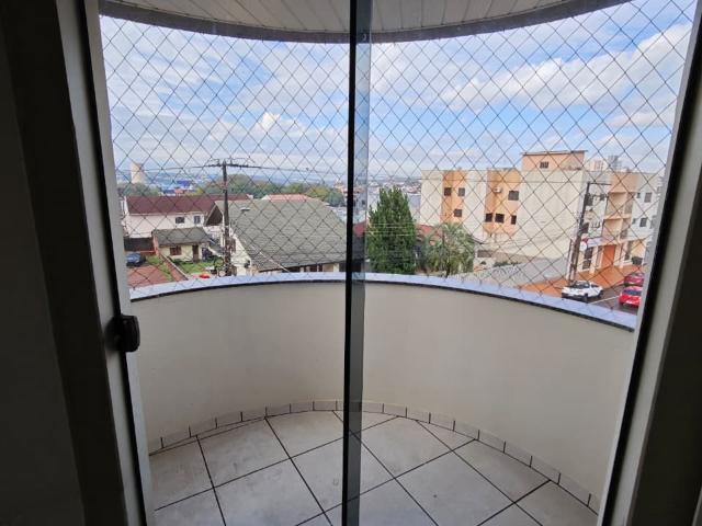 Apartamento para alugar com 1 Suíte + 2 Quartos em São Cristóvão, Cascavel PR