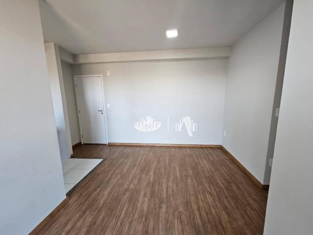 Apartamento para alugar com 1 Suíte + 2 Quartos em São Vicente, Londrina PR