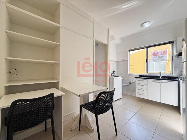 Apartamento para alugar com 1 Suíte em Zona 07, Maringá PR