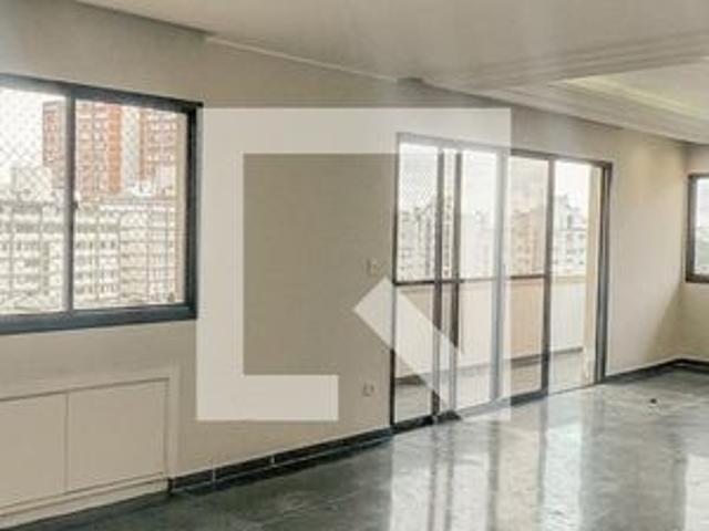 Apartamento para alugar com 200m², 4 quartos e 4 vagas