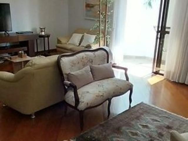 Apartamento para alugar com 230m², 4 quartos e 4 vagas