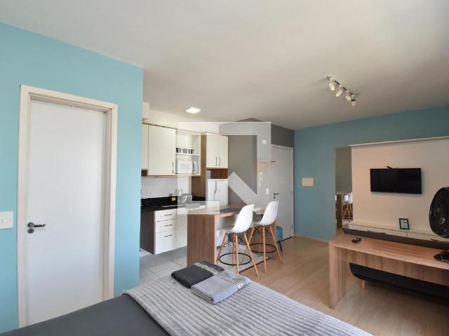 Apartamento para alugar com 27m², 1 quarto e sem vaga