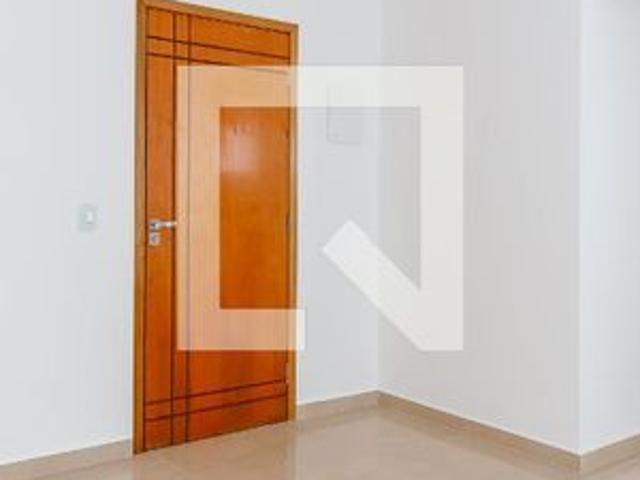 Apartamento para alugar com 27m², 1 quarto e sem vaga