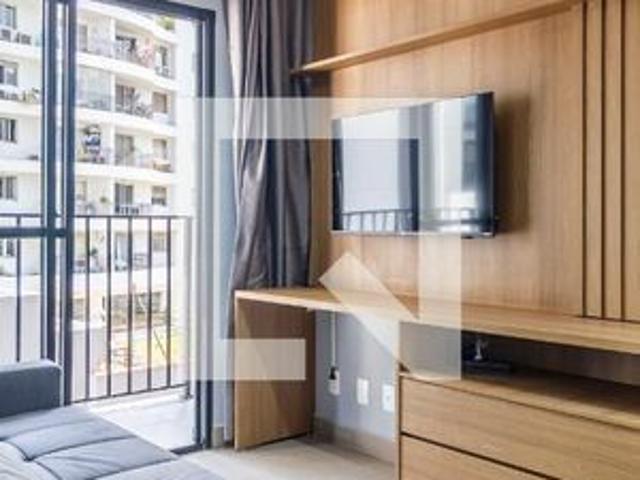 Apartamento para alugar com 29m², 1 quarto e sem vaga