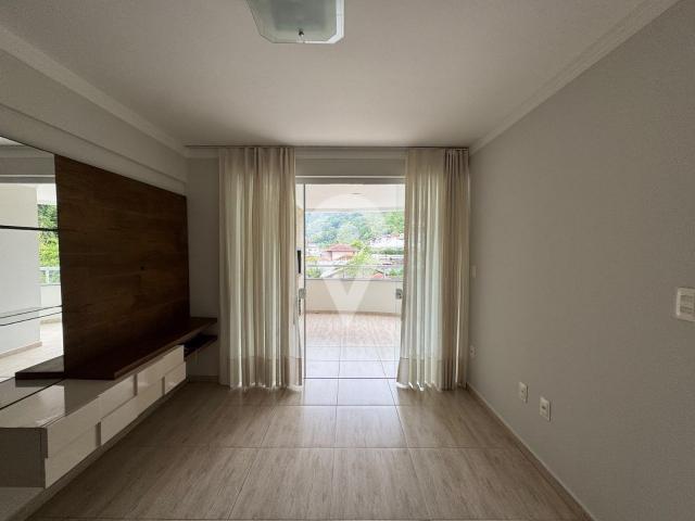 Apartamento para alugar com 2 quartos no bairro Vila Nova em Jaraguá do Sul