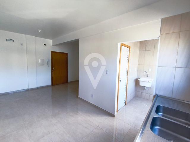 Apartamento para alugar com 2 quartos no bairro Vila Baependi em Jaraguá do Sul
