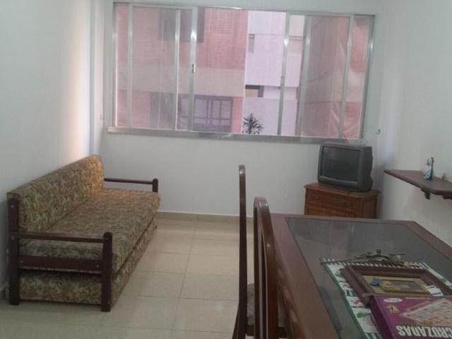 Apartamento para alugar com 2 quartos e 104 m² por R$ 4.499/mês