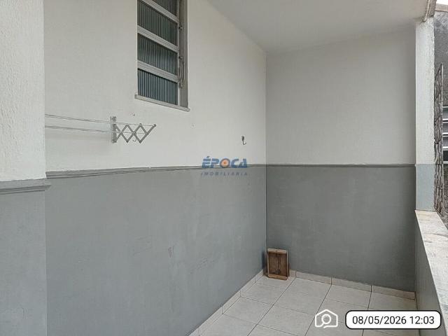 Apartamento para Alugar com 2 quartos e 1 banheiro