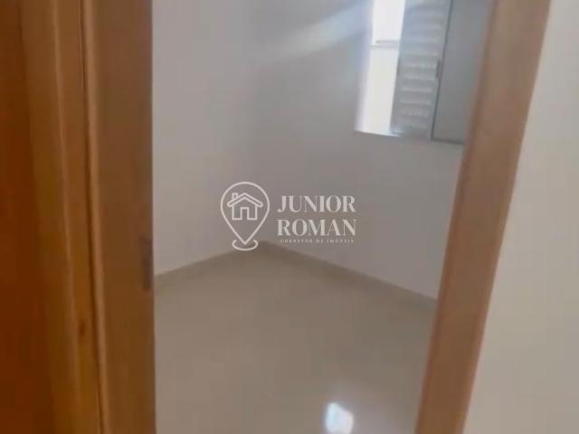 Apartamento para alugar com 2 quartos e 36 m² por R$ 2.000/mês