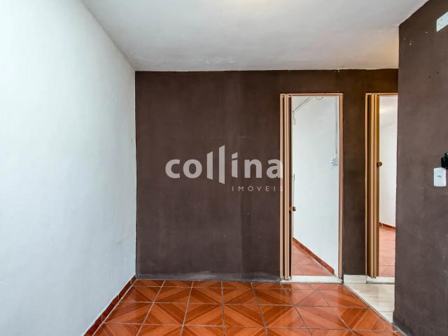 Apartamento para alugar com 2 quartos e 38 m² por R$ 700/mês