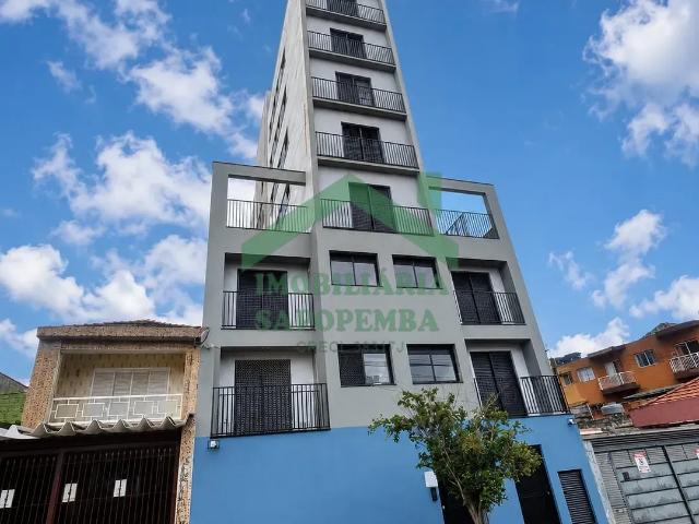 Apartamento para alugar com 2 quartos e 42 m² por R$ 2.280/mês