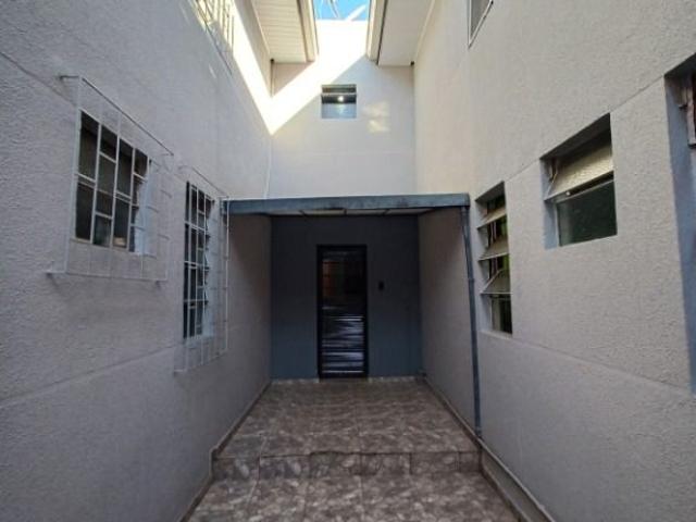 Apartamento para alugar com 2 quartos e 45 m² por R$ 1.550/mês