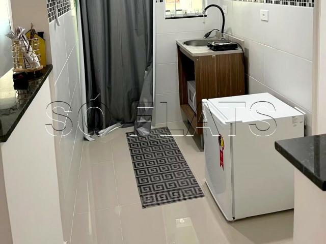 Apartamento para alugar com 2 quartos e 47 m² por R$ 2.970/mês