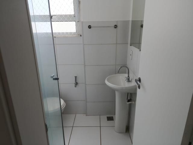 Apartamento para alugar com 2 quartos e 52 m² por R$ 1.500/mês