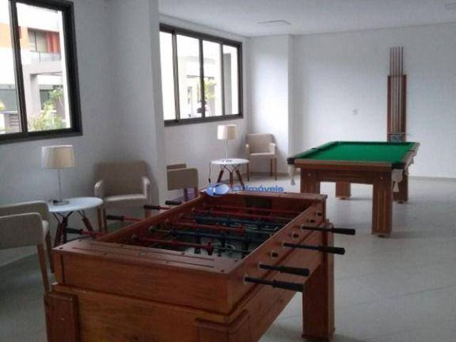 Apartamento para alugar com 2 quartos e 58 m² por R$ 3.277/mês