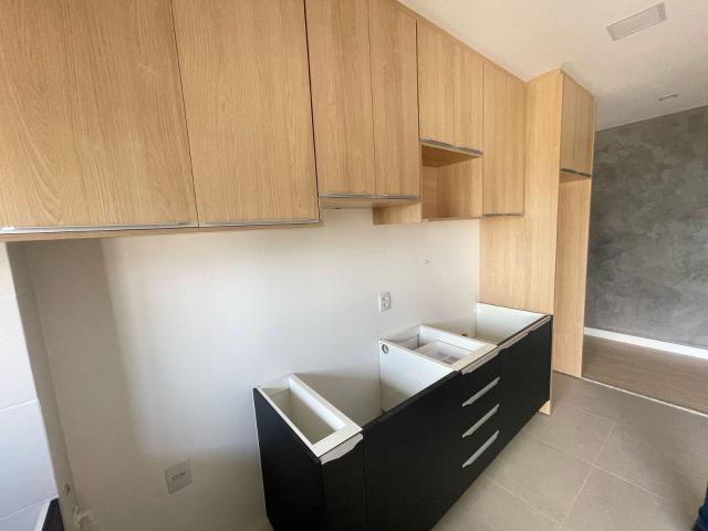 Apartamento para alugar com 2 quartos e 70 m² por R$ 3.500/mês