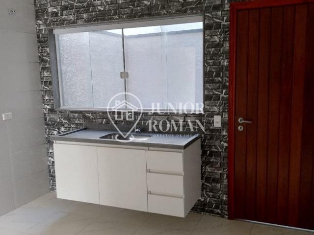 Apartamento para alugar com 2 quartos e 80 m² por R$ 2.300/mês