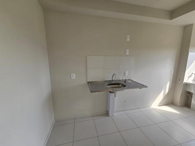 Apartamento para alugar com 2 Quartos em Indústrias Leves, Londrina PR