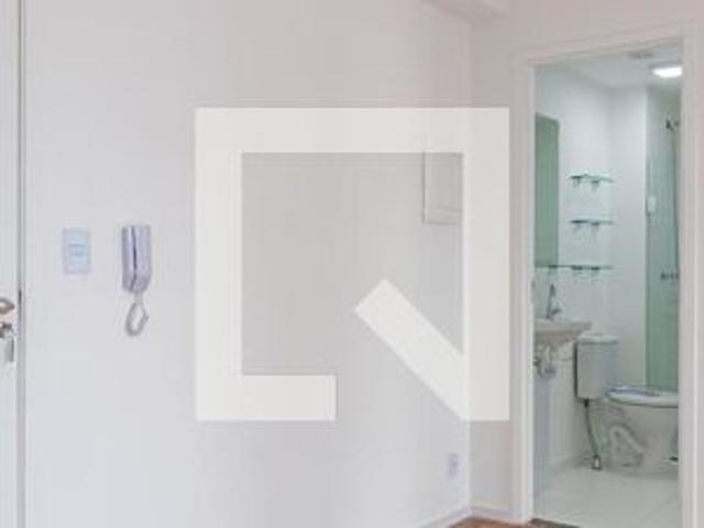 Apartamento para alugar com 31m², 2 quartos e sem vaga