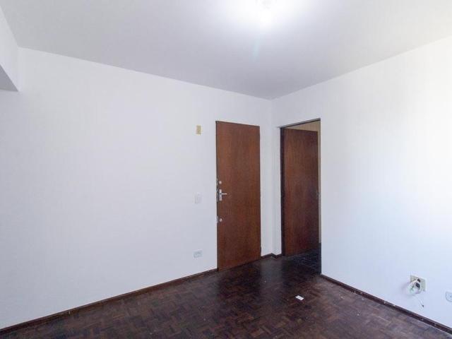 Apartamento para alugar com 33m², 1 quarto e sem vaga