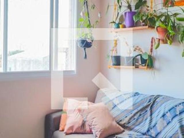 Apartamento para alugar com 33m², 1 quarto e sem vaga