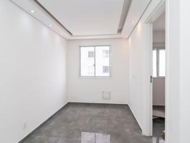 Apartamento para alugar com 33m², 2 quartos e sem vaga