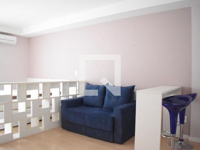 Apartamento para alugar com 34m², 1 quarto e sem vaga