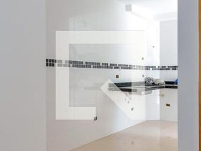 Apartamento para alugar com 37m², 2 quartos e sem vaga